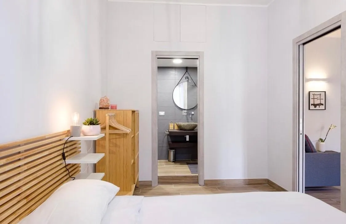 Apartment Gloria'S Home - Vomero Naples